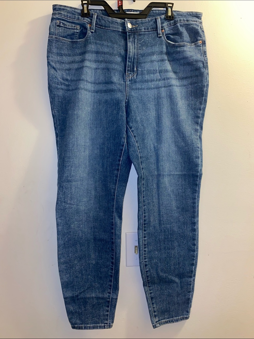 Signature by Levi Strauss women’s plus size high rise, skinny jeans, size 18 WM